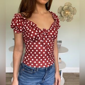 Fitted Polka-Dot Puff sleeve